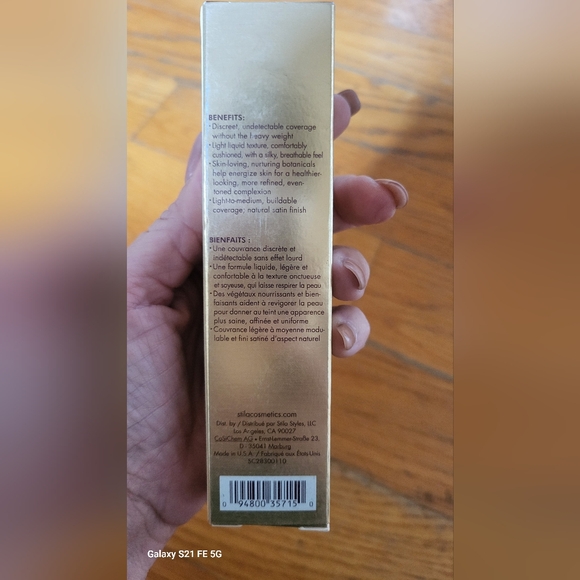 STILLA HIDE & CHIC FLUID FONDATION DEEP 6 NIB - Picture 7 of 8